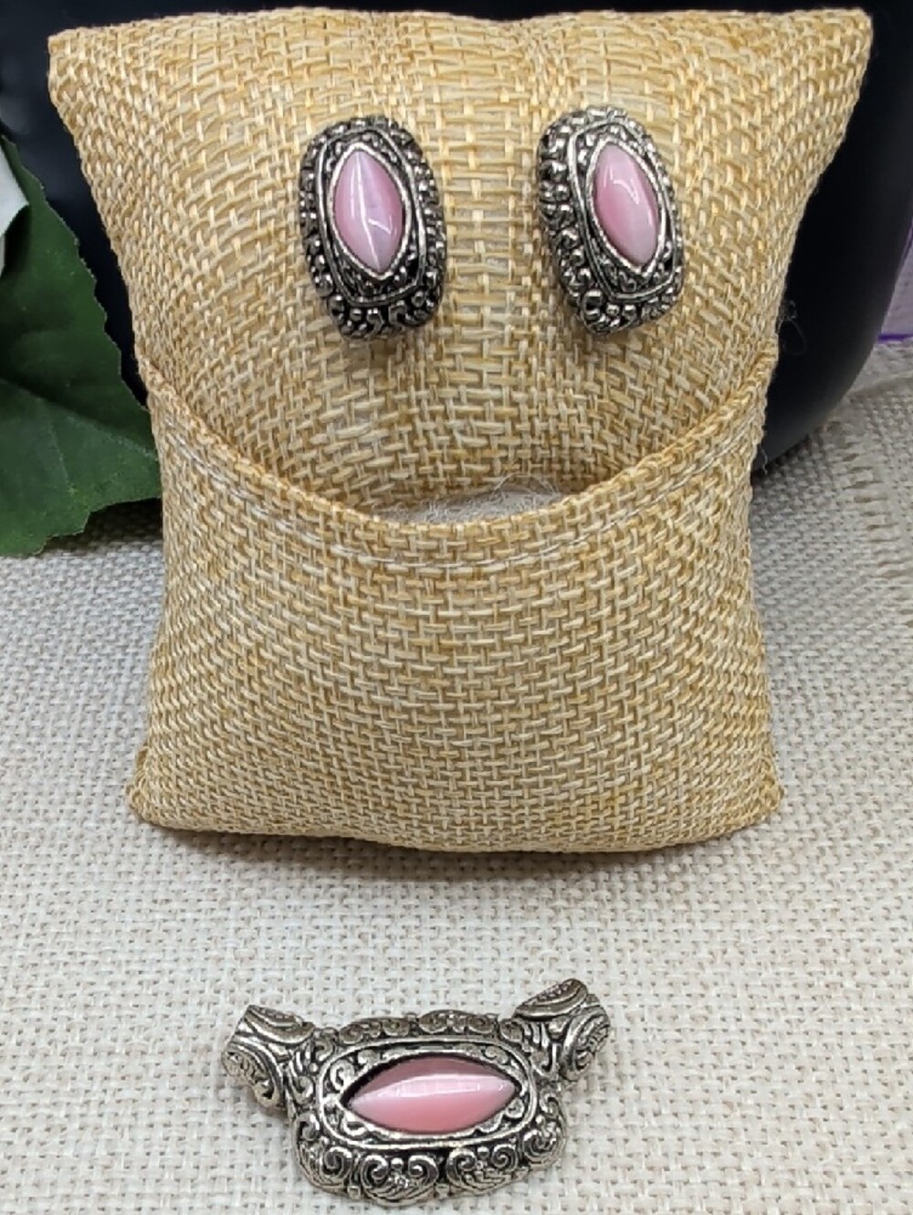 Vintage Silver Tone Pink Cat's Eye Pendant & Earring Set Demi Parure - Picture 14 of 17